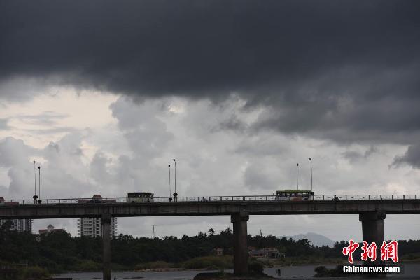 八号台风鲸鱼走向预测与影响分析